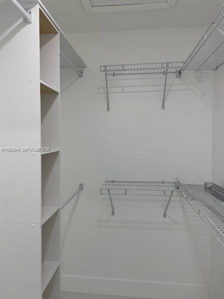 Building Photo - 17010 SW 93rd Ave