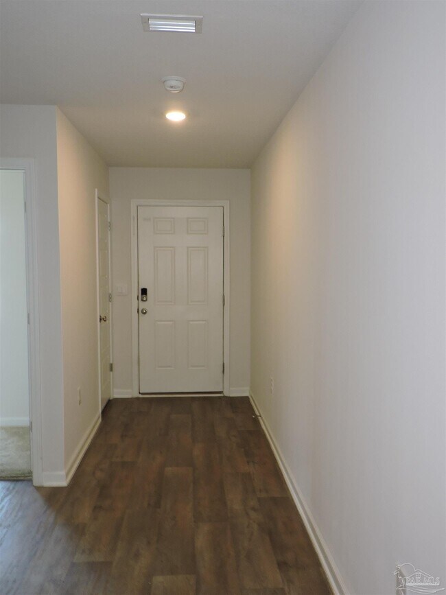 Building Photo - 7580 Steeplechase Blvd