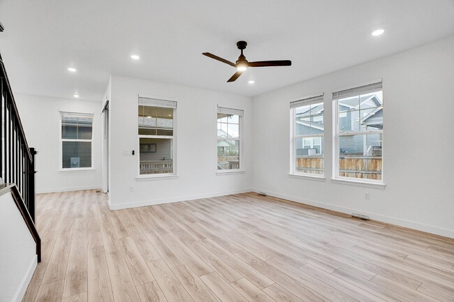 Building Photo - $3,650.00 - 4 Beds 3 Baths Single Family H...