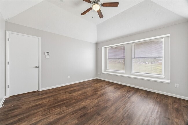 Building Photo - 19811 Shores Edge Dr