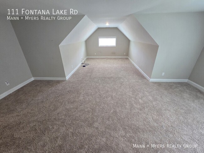 Building Photo - 111 Fontana Lake Rd