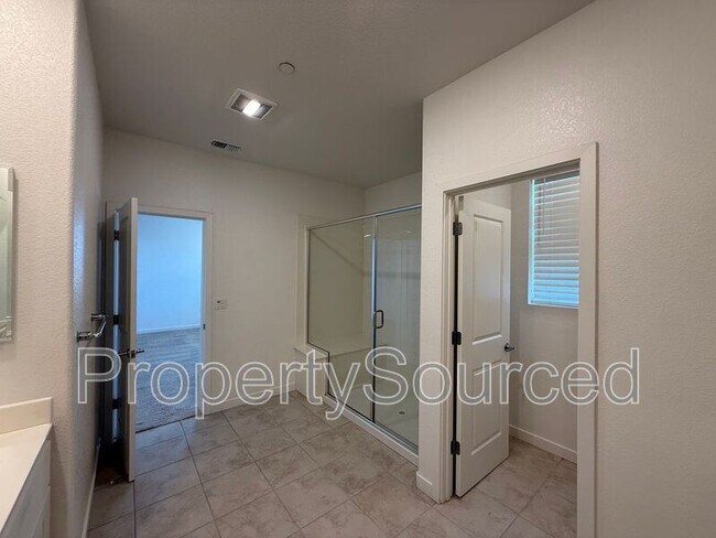 Building Photo - 754 Shearwater Rd