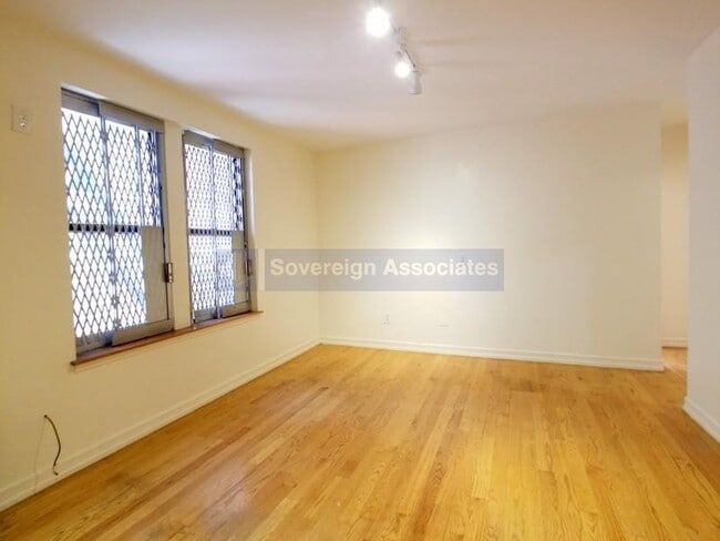 Primary Photo - 79 Haven Avenue
