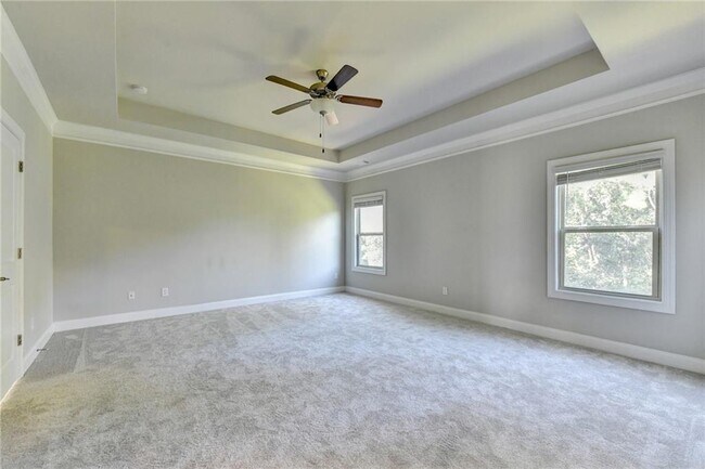 Building Photo - 3860 Grandview Manor Dr