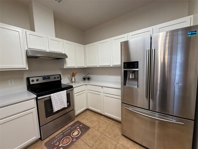 Building Photo - 8703 Weiser Dr