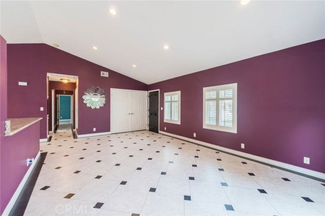 Building Photo - 10092 Dana Dr