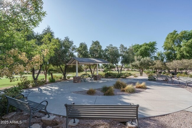 Building Photo - 14757 W Pasadena Ave