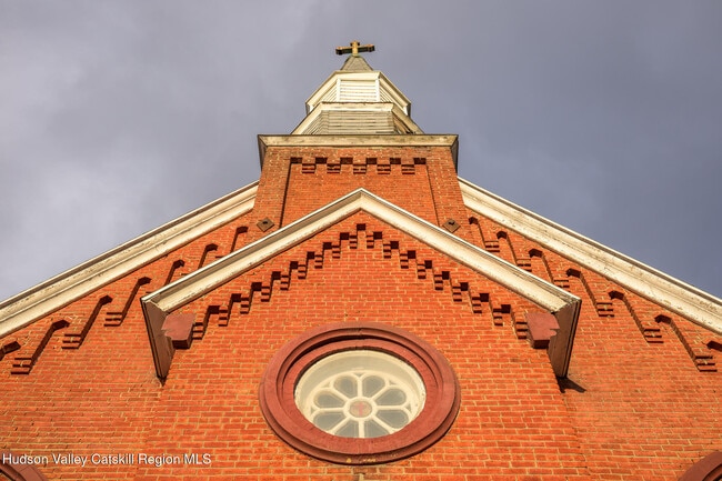 Building Photo - 428 State St