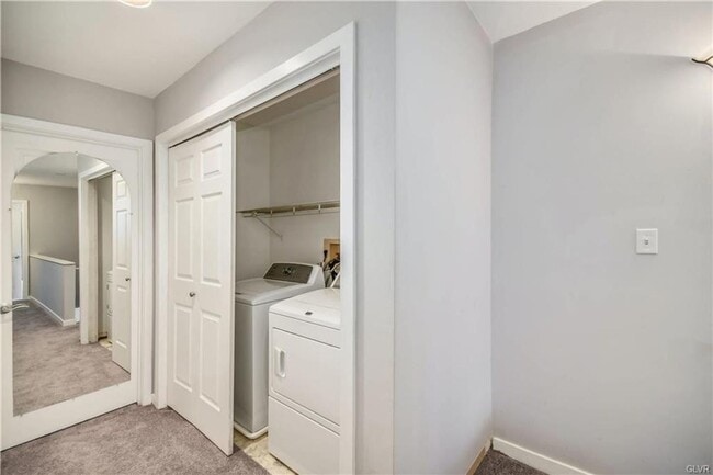 Building Photo - Beautiful Historic Bethlehem Condo for Rent!