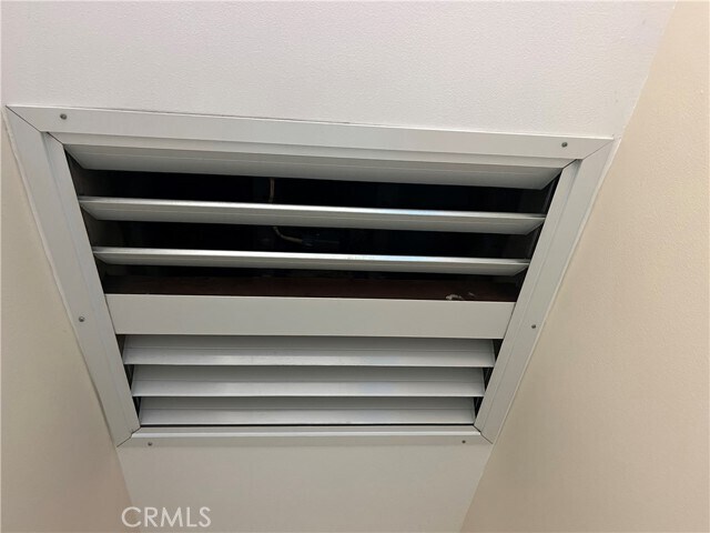 Building Photo - 40 Timber Run