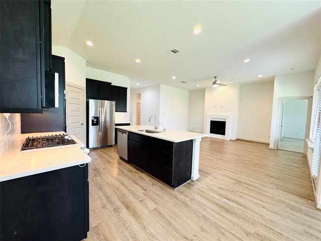 Building Photo - 3011 Jackmans Diamond