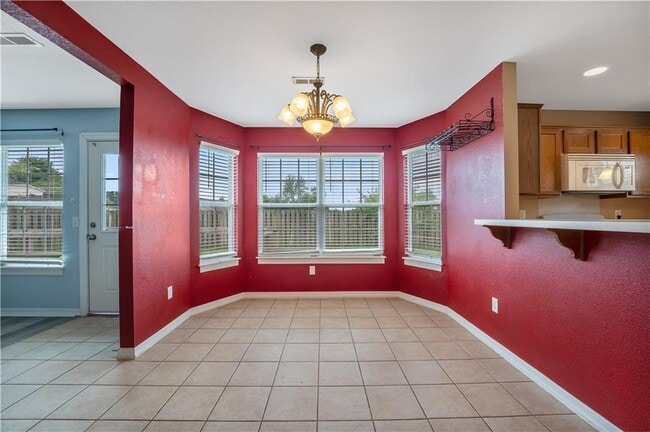 Building Photo - 3509 SW Carriageway Ave