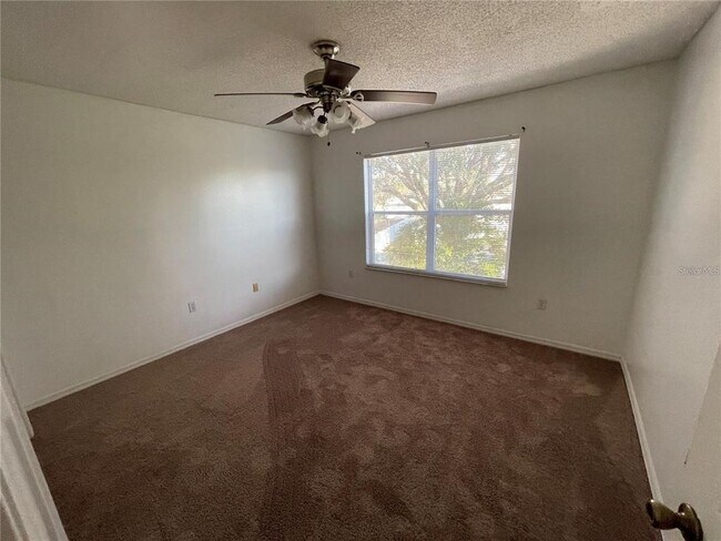 Building Photo - 8581 Fort Thomas Wy