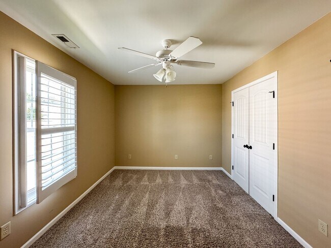Building Photo - 2900 Blackwater Ct