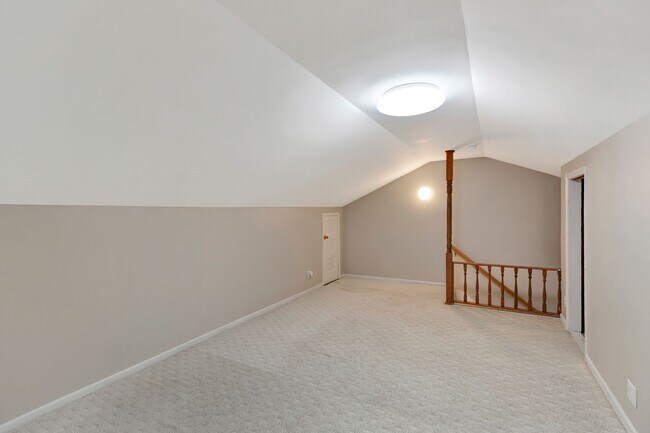 Building Photo - Charming 4-Bedroom, 2-Bath Brick Home with...