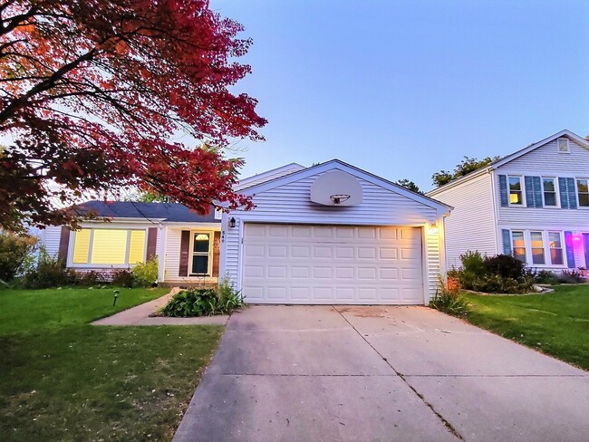 Primary Photo - 540 Caren Dr