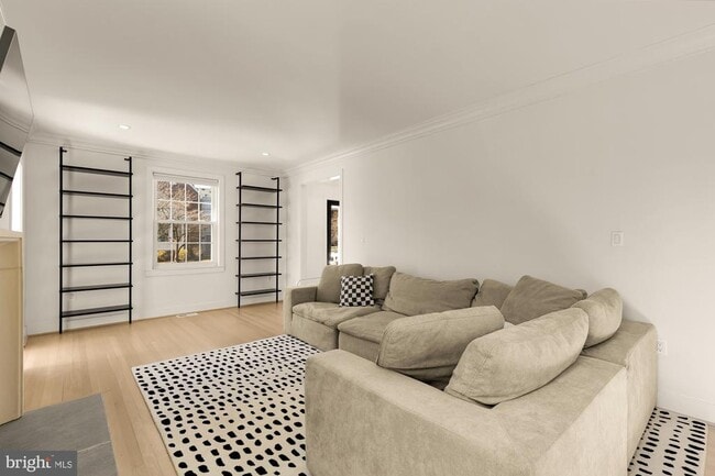 Building Photo - 4105 17th St NW