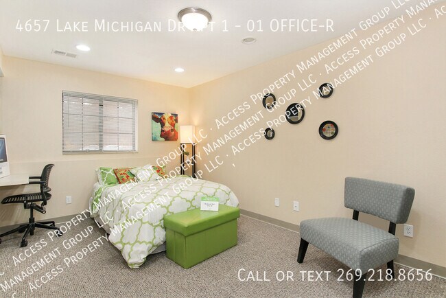 Building Photo - 4657 Lake Michigan Dr