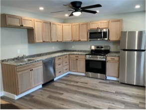 Building Photo - 24 Main St