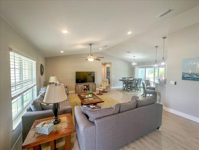 Building Photo - 11707 Willmington Blvd