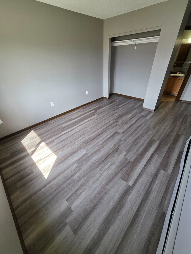 Building Photo - 3 Bedroom | 2 Bathroom Ground Floor Unit A...