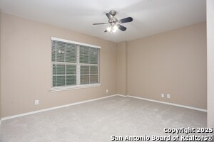 Building Photo - 14514 Redwood Valley
