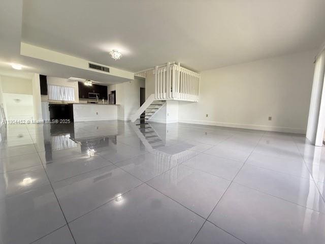 Building Photo - 515 W Park Dr