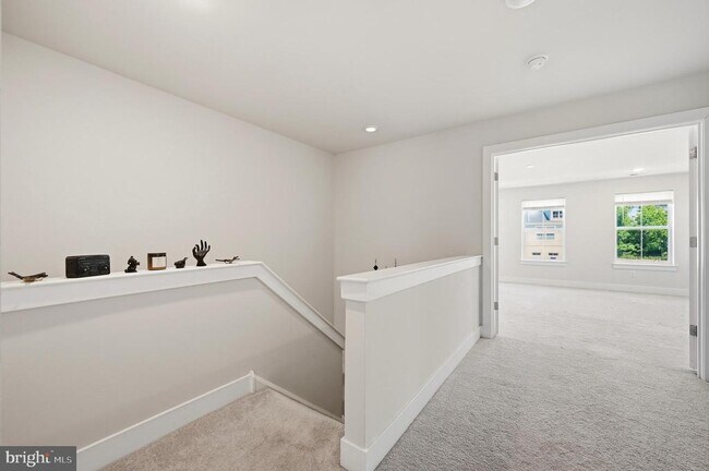 Building Photo - 933 Anvil Ct.