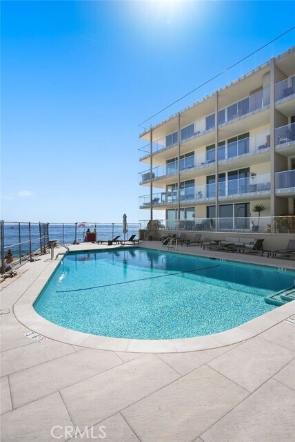 Building Photo - 1585 S Coast Hwy