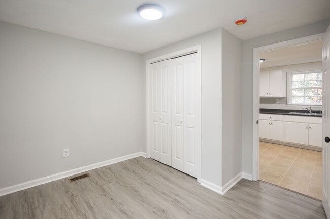 Building Photo - 2 Bedroom House for Rent in Macon, GA – THIS IS NOT A DUPLEX Near Mercer University | $900/mo