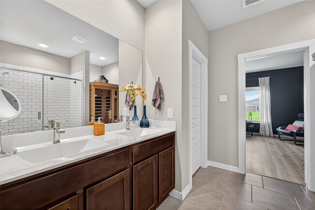 Building Photo - 29418 Sydney Stone Ln