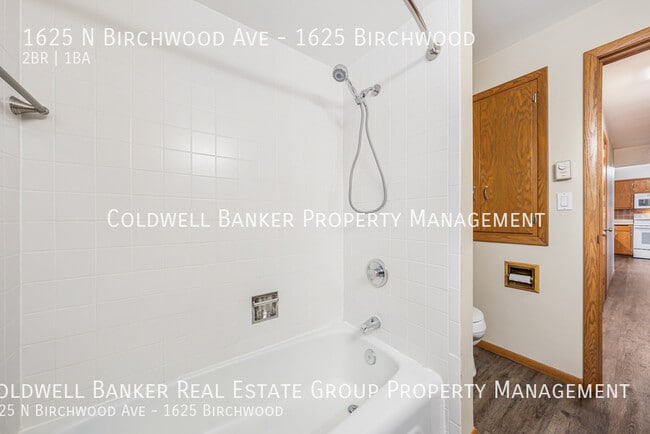 Building Photo - 1625 N Birchwood Ave