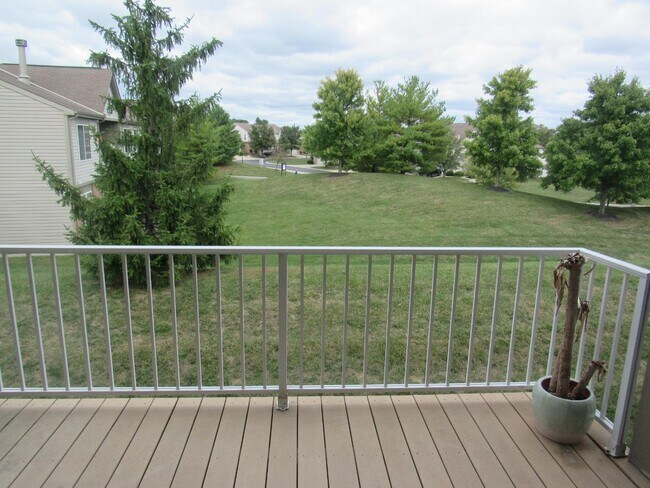 Building Photo - 6288 Lake Springs