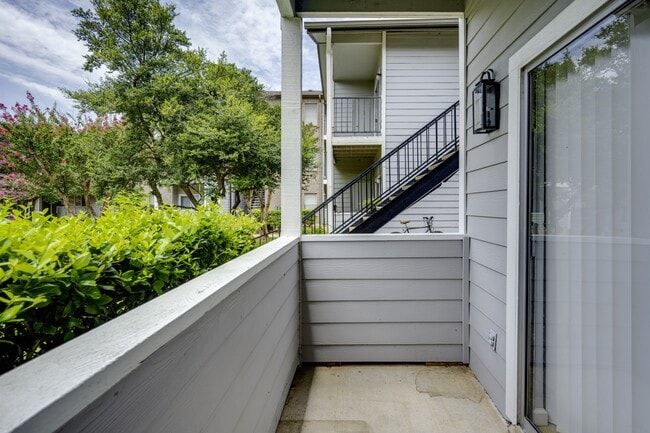 Building Photo - 12166 Metric Blvd