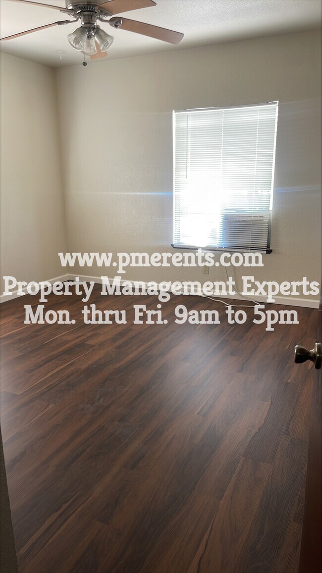 Building Photo - 22451 CA-120