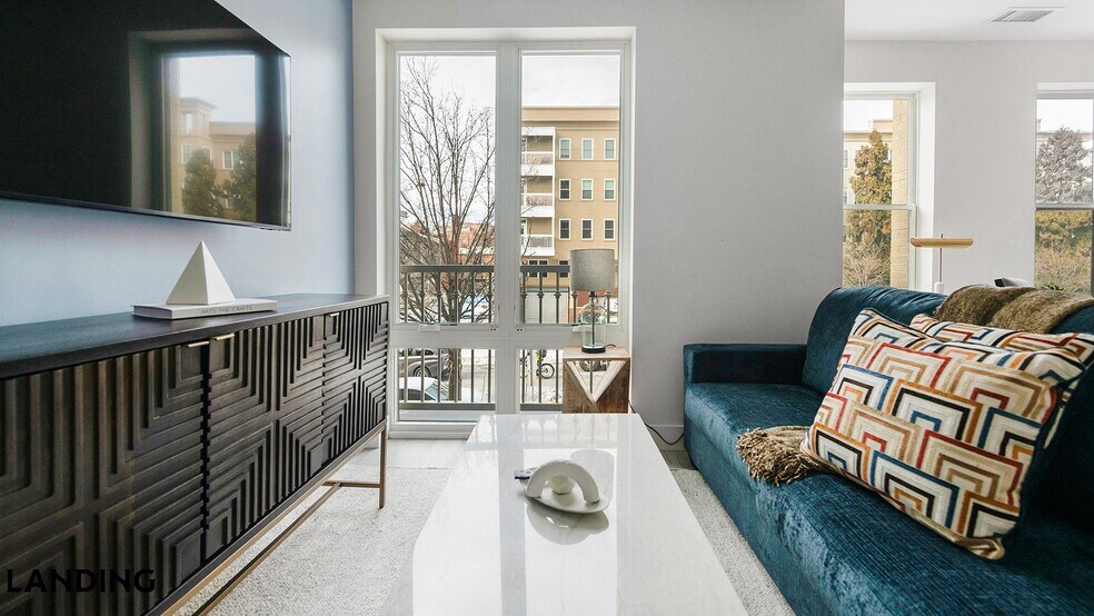 Building Photo - 2005 11th St NW