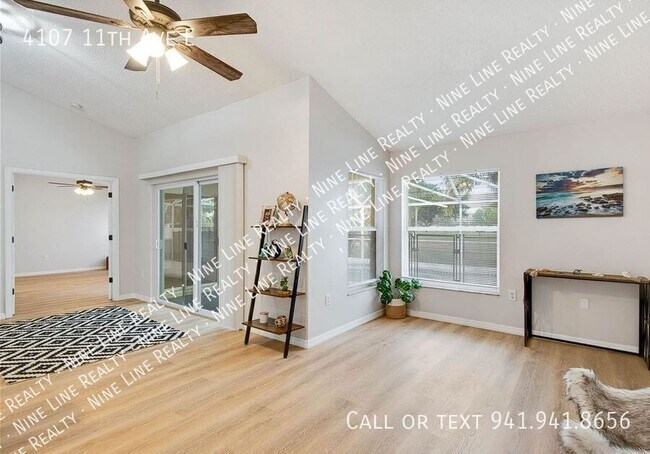 Building Photo - 4107 11th Ave E