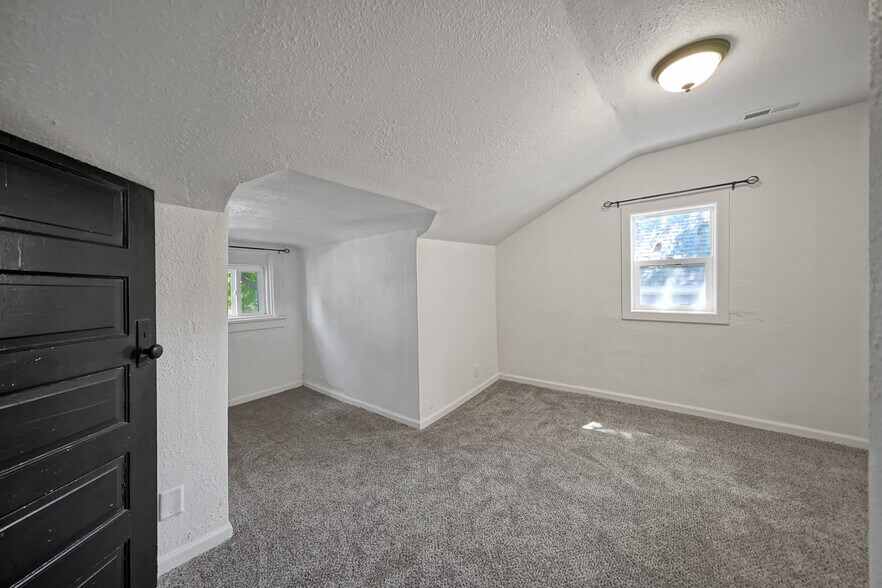 Building Photo - 4209 Touzalin Ave