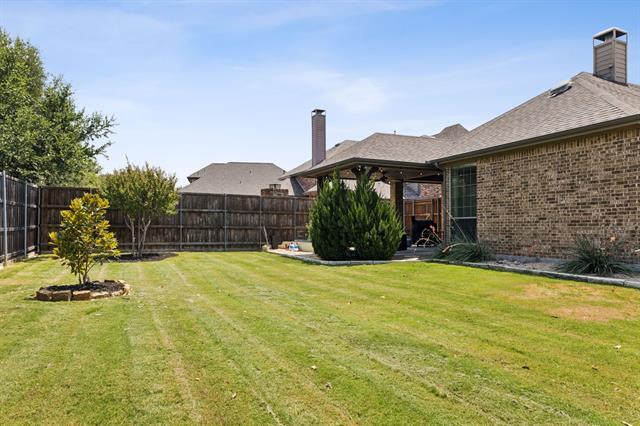 Building Photo - 910 Fox Ridge Trail