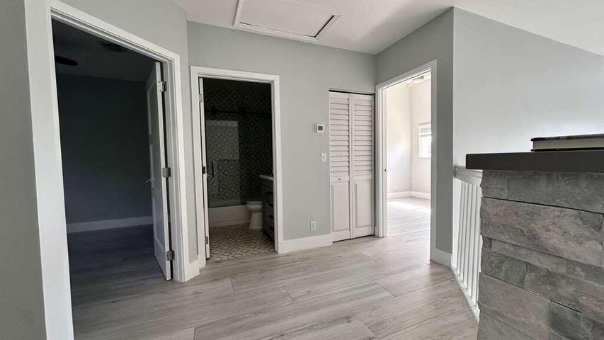 Building Photo - 50 Desford Ln