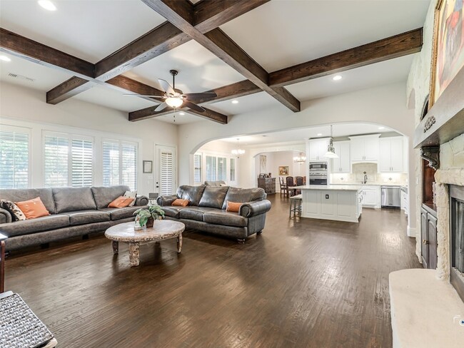 Building Photo - 4428 Lake Breeze Dr