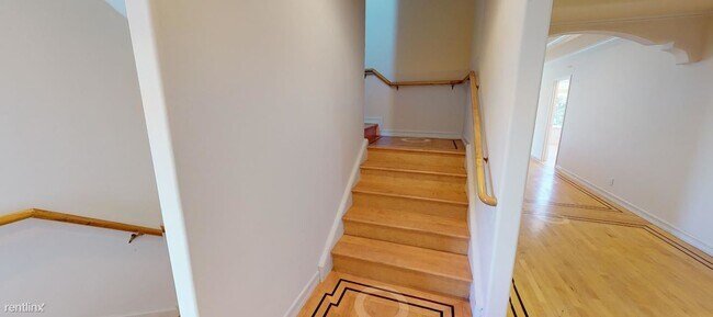 Building Photo - 1 br, 1 bath House - 449 30th Ave Private ...