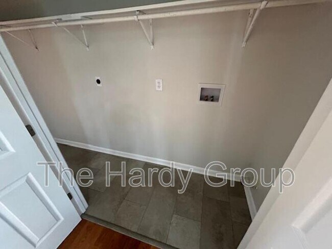 Building Photo - 173 Carroll Hollow Rd