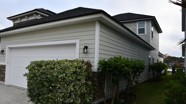 Building Photo - 97389 Harbor Concourse Cir