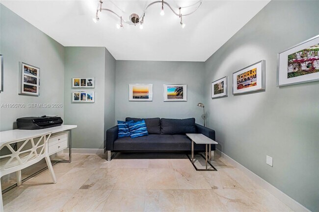 Building Photo - 2831 N Ocean Blvd