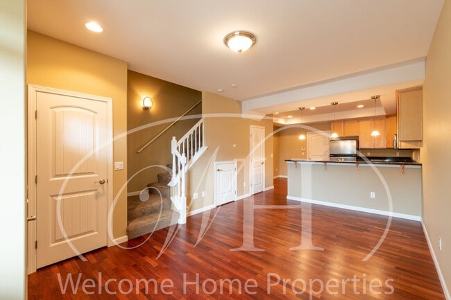 Building Photo - High End Condo Close to Downtown Walla Walla