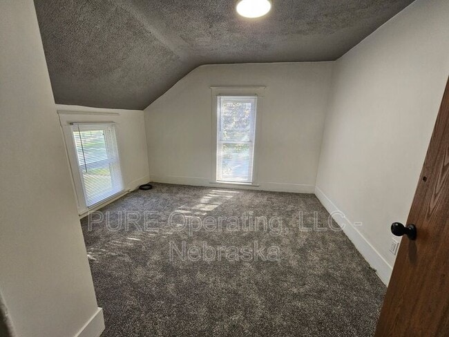 Building Photo - 1809 N 33rd St