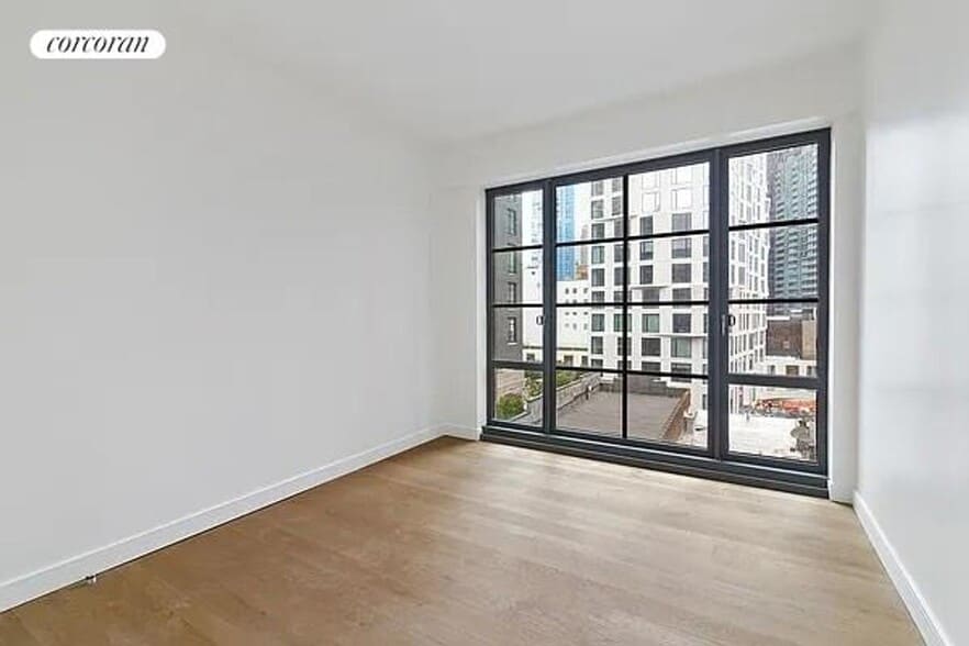 Building Photo - 211 Schermerhorn St