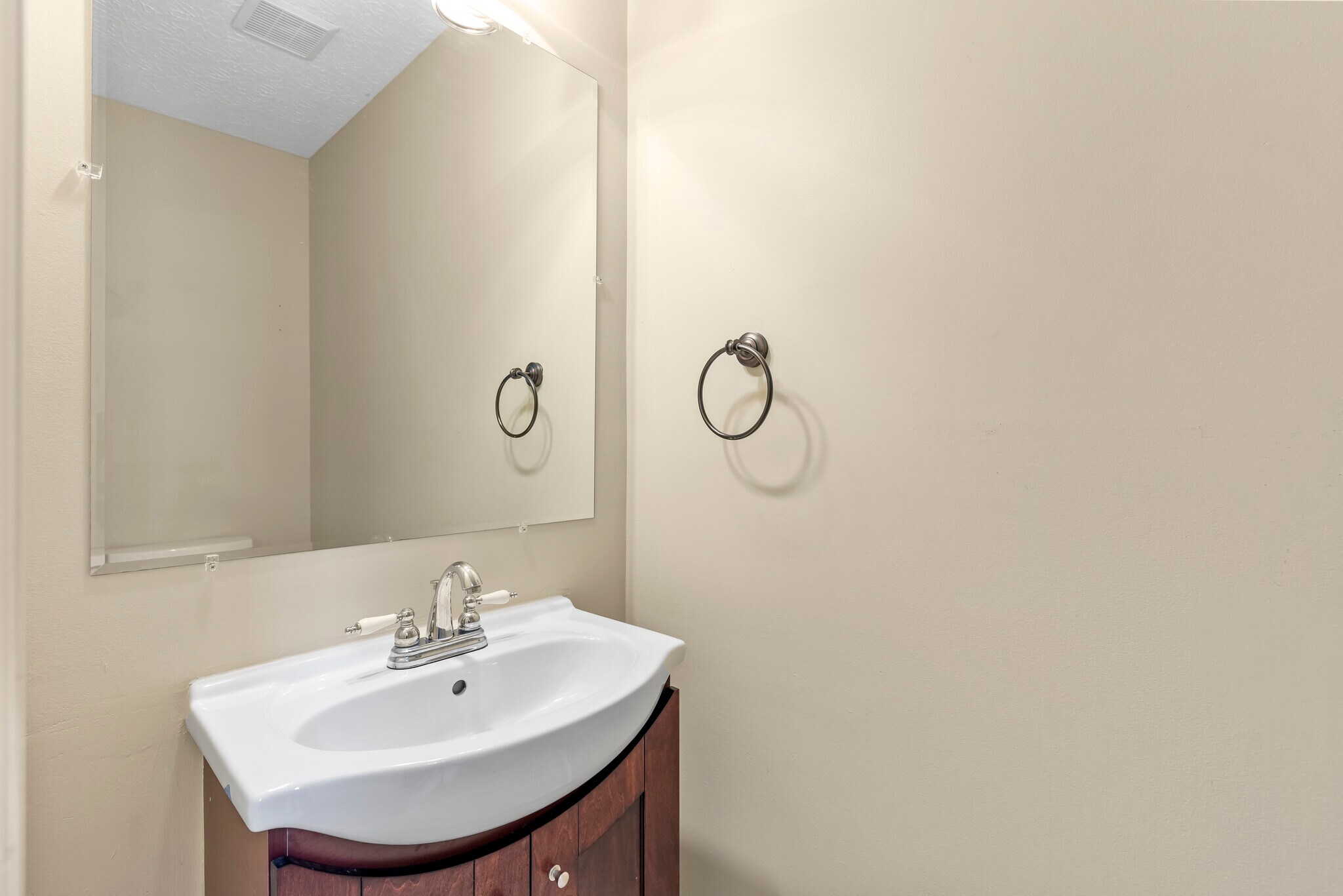 Building Photo - 537 Ablemarle Cir