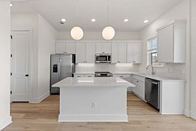 Building Photo - 6710 Abode Ave